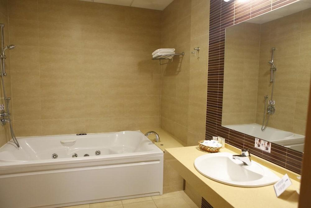 ברבטה Hotel Adiafa מראה חיצוני תמונה