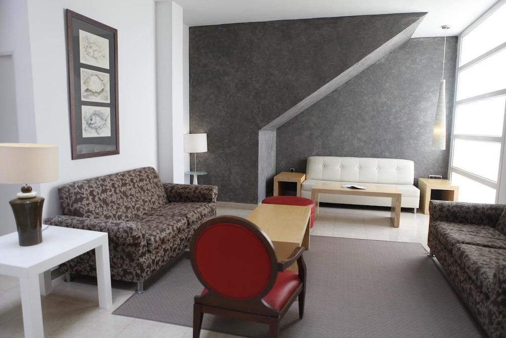 ברבטה Hotel Adiafa מראה חיצוני תמונה